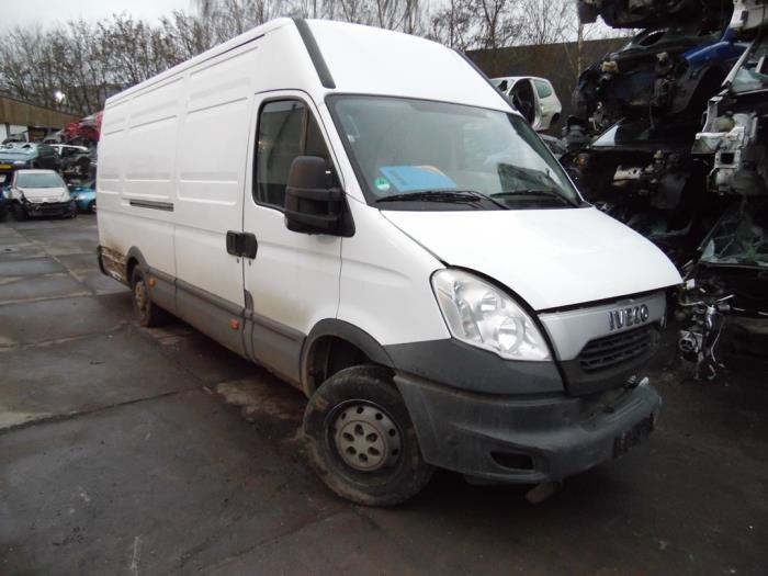 Iveco New Daily V 35C15V, 40C15V Sloopvoertuig (2013, Wit)