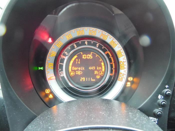 Fiat 500 0.9 TwinAir 80 Sloopvoertuig (2016, Zwart)