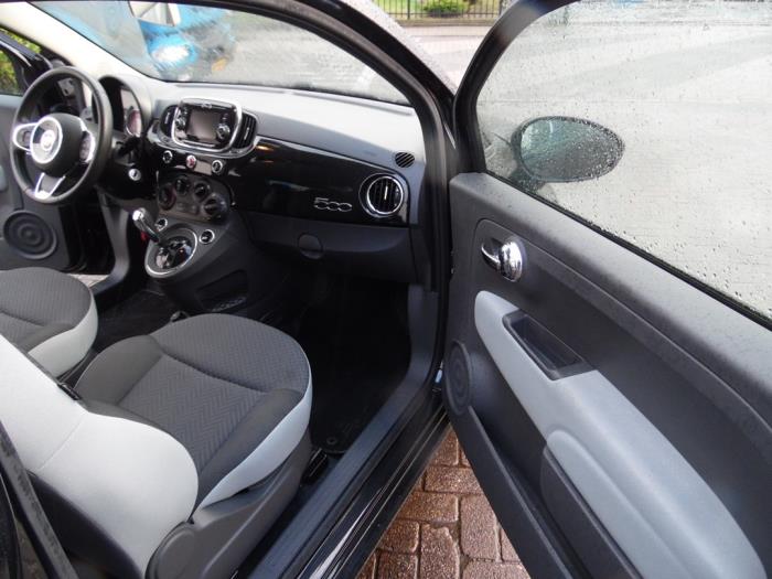 Fiat 500 0.9 TwinAir 80 Sloopvoertuig (2016, Zwart)