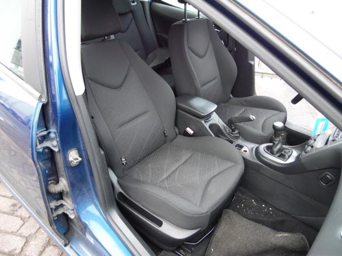 Peugeot 308 1.4 VTI 16V Sloopvoertuig (2008, Blauw)