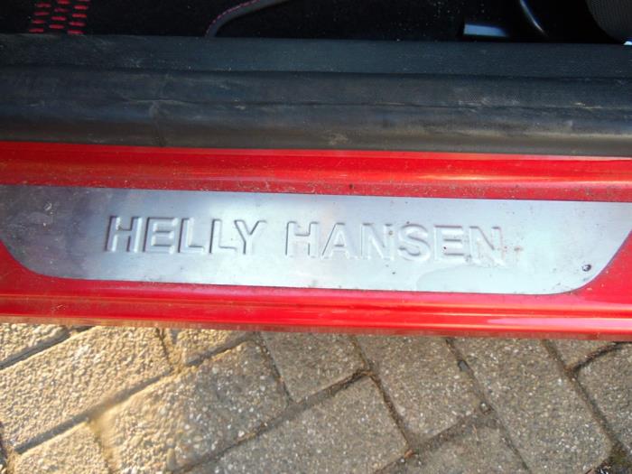 Renault Captur 0.9 Energy TCE 12V Sloopvoertuig (2015, Rood)