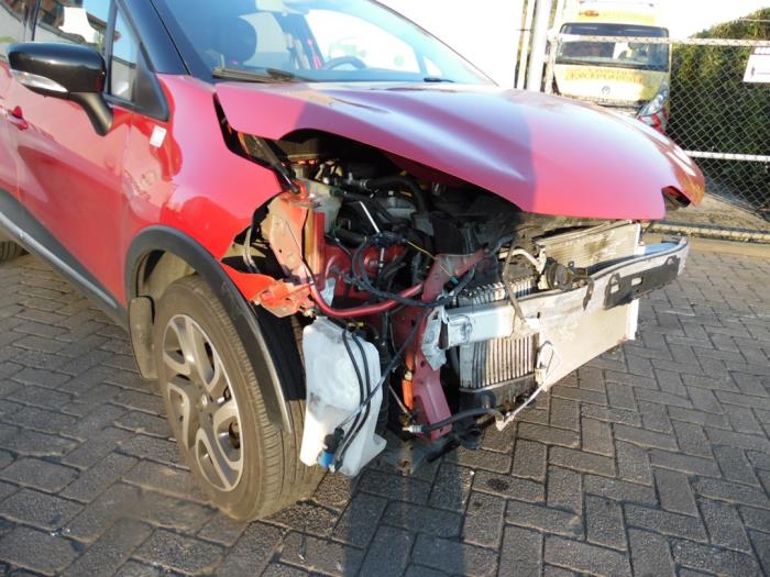 Renault Captur 0.9 Energy TCE 12V Sloopvoertuig (2015, Rood)