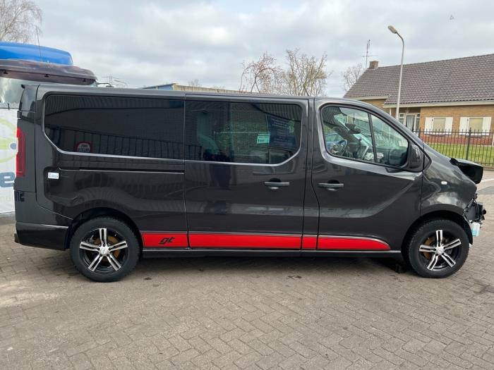 Opel Vivaro 1.6 CDTi BiTurbo 145 Sloopvoertuig (2019, Zwart)