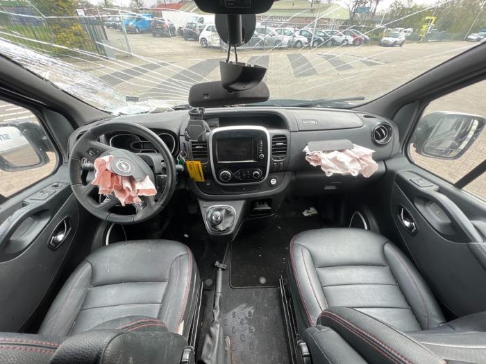 Opel Vivaro 1.6 CDTi BiTurbo 145 Sloopvoertuig (2019, Zwart)
