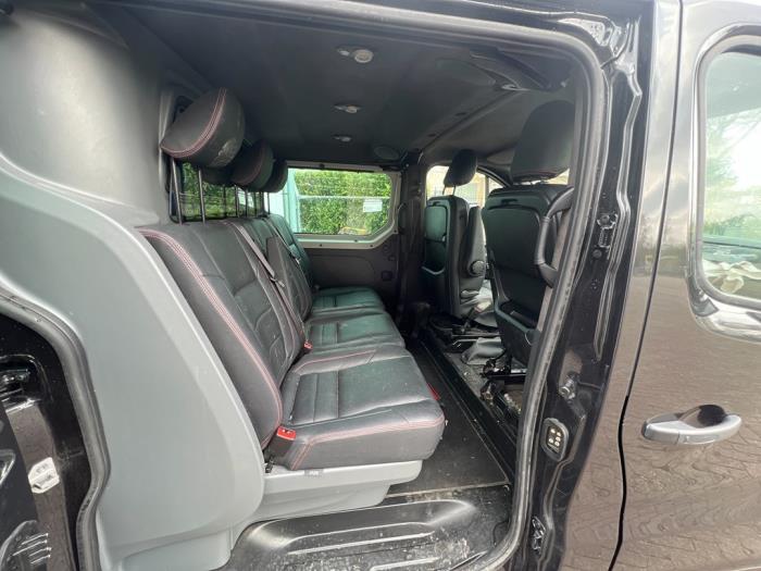 Opel Vivaro 1.6 CDTi BiTurbo 145 Sloopvoertuig (2019, Zwart)