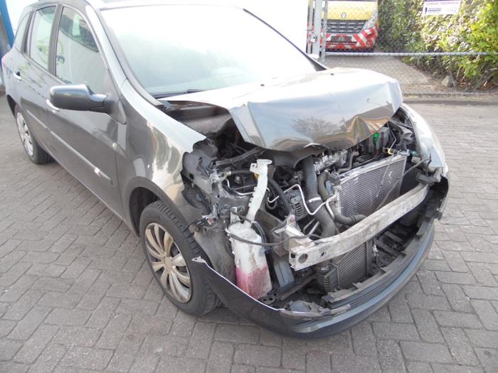 Renault Clio III Estate/Grandtour 1.2 16V TCE 100 Sloopvoertuig (2008, Donker, Grijs)