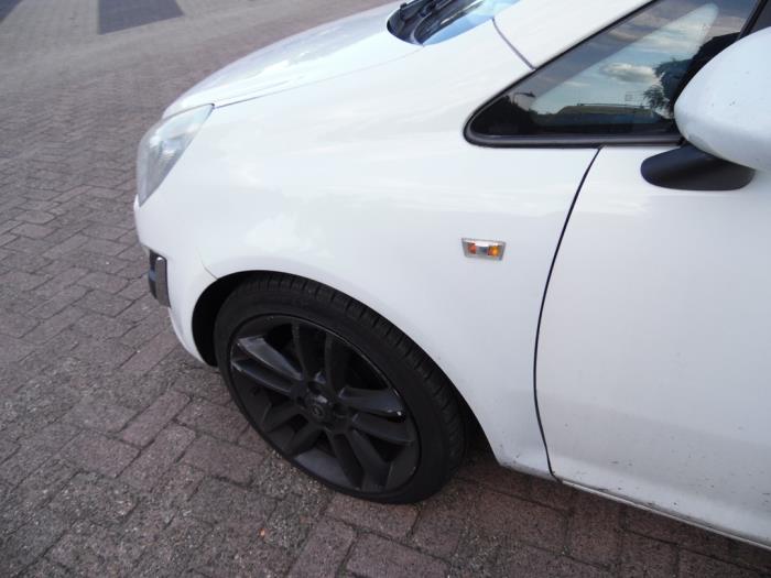 Opel Corsa D 1.3 CDTi 16V ecoFLEX Sloopvoertuig (2011, Wit)