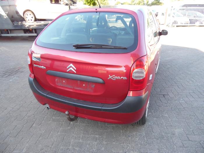 Citroen Xsara Picasso 1.6i 16V Sloopvoertuig (2006, Rood)