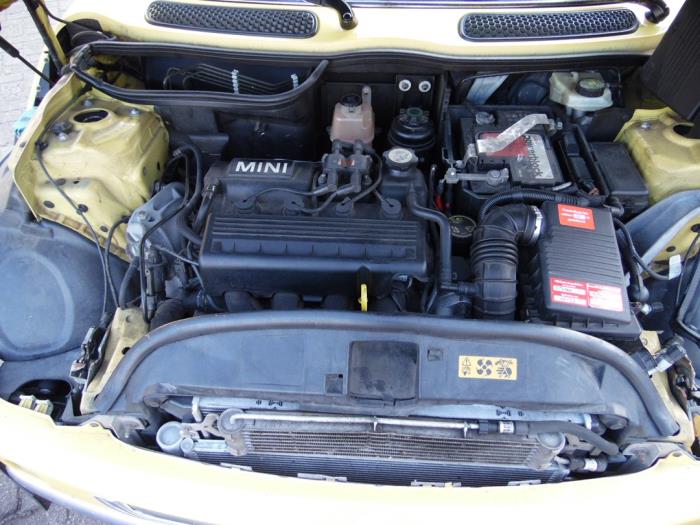 BMW Mini One/Cooper 1.6 16V Cooper Sloopvoertuig (2003, Geel)