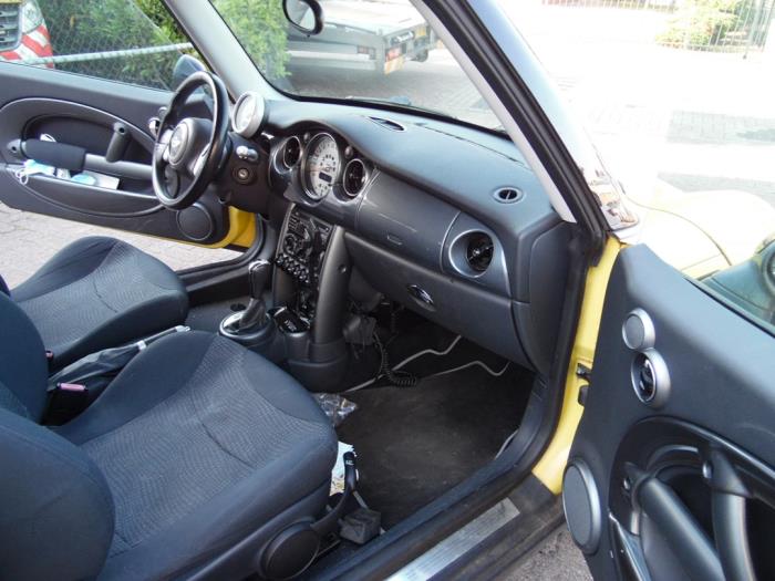 BMW Mini One/Cooper 1.6 16V Cooper Sloopvoertuig (2003, Geel)