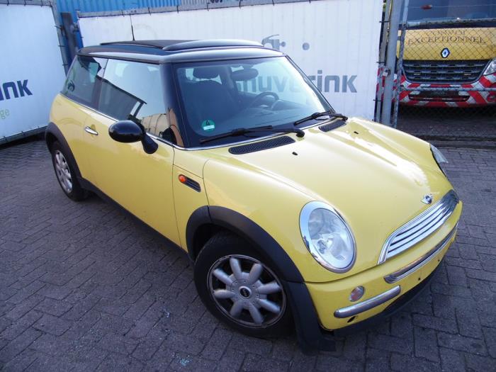 BMW Mini One/Cooper 1.6 16V Cooper Sloopvoertuig (2003, Geel)