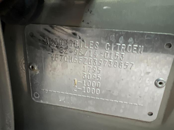 Citroen Xsara Picasso 1.8 16V Sloopvoertuig (2004, Beige)