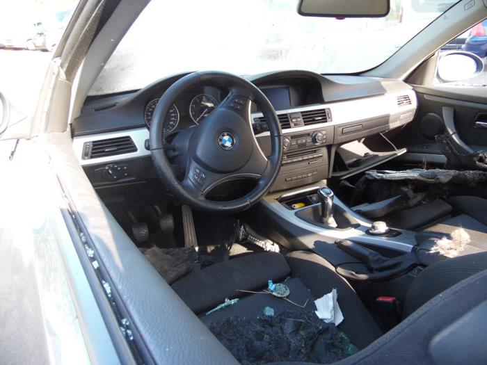 BMW 3 serie 320i 16V Corporate Lease Sloopvoertuig (2009, Grijs)