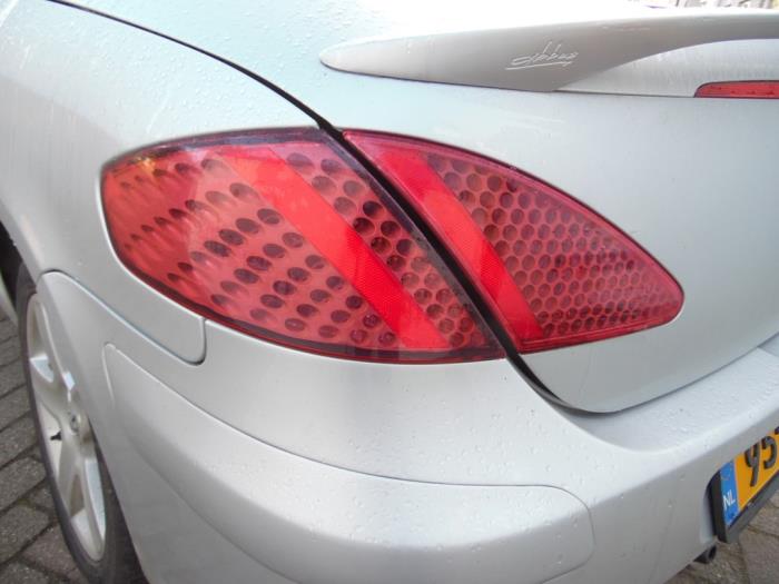 Peugeot 307 CC 2.0 16V Schadevoertuig (2005, Grijs)