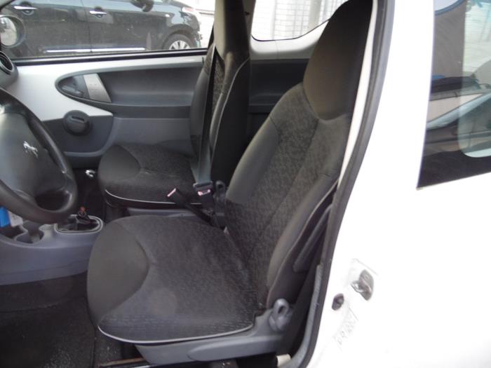 Peugeot 107 1.0 12V Sloopvoertuig (2009, Wit)