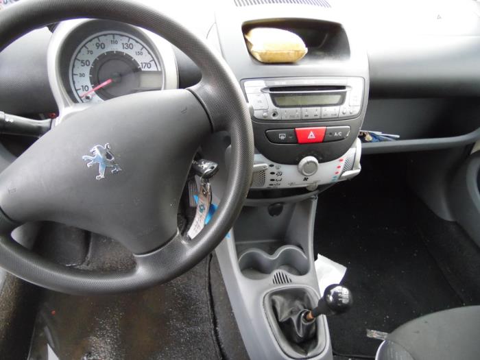 Peugeot 107 1.0 12V Sloopvoertuig (2009, Wit)
