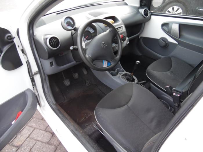 Peugeot 107 1.0 12V Sloopvoertuig (2009, Wit)