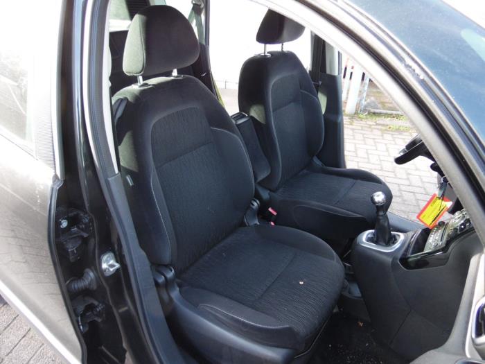 Citroen C3 Picasso 1.6 16V VTI 120 Sloopvoertuig (2010, Zwart)