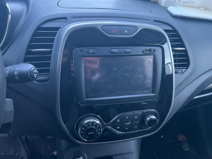 Renault Captur 0.9 Energy TCE 12V Sloopvoertuig (2016, Grijs)