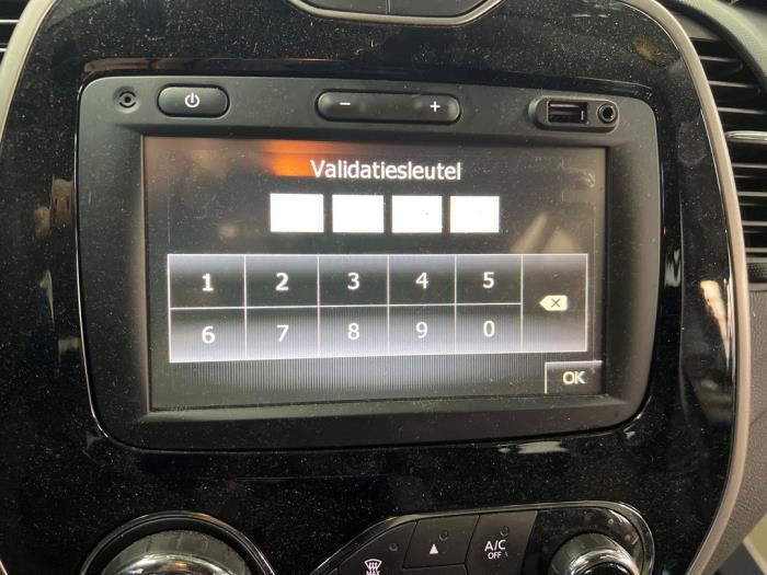 Renault Captur 0.9 Energy TCE 12V Sloopvoertuig (2016, Grijs)