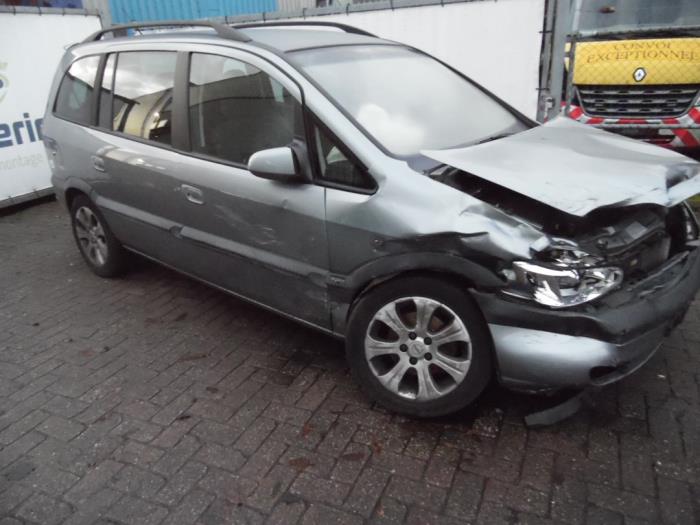 Opel Zafira 1.8 16V Sloopvoertuig (2003, Grijs)