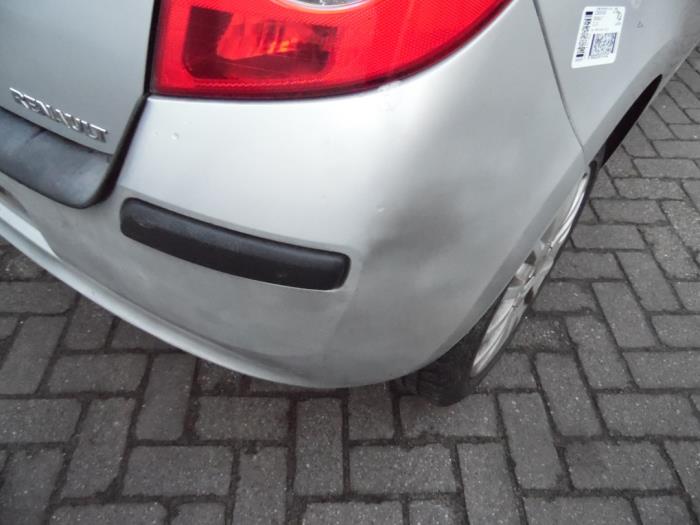 Renault Clio III 1.6 16V Sloopvoertuig (2006, Grijs)