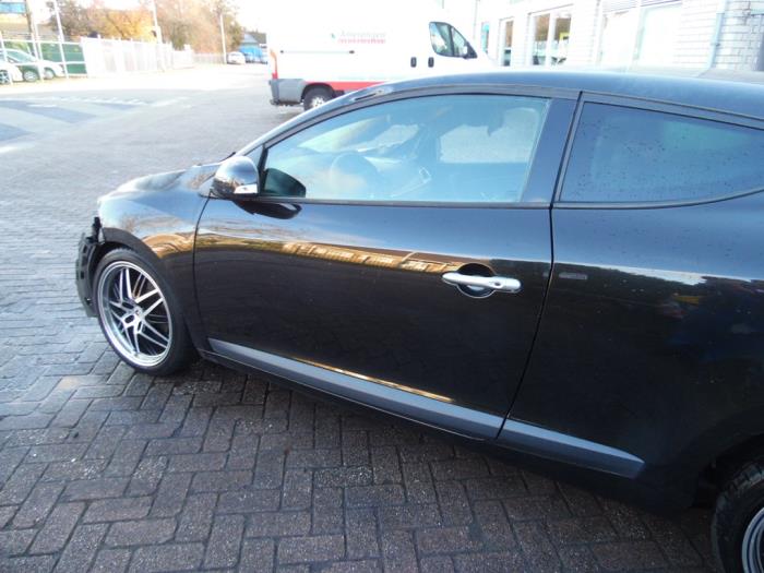 Renault Megane III Coupe 1.4 16V TCe 130 Sloopvoertuig (2010, Zwart)