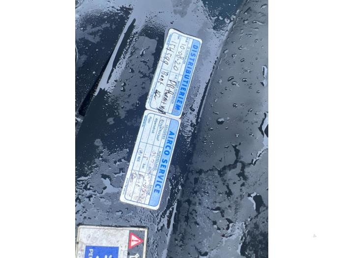 Peugeot 407 3.0 V6 24V VVT Sloopvoertuig (2007, Zwart)