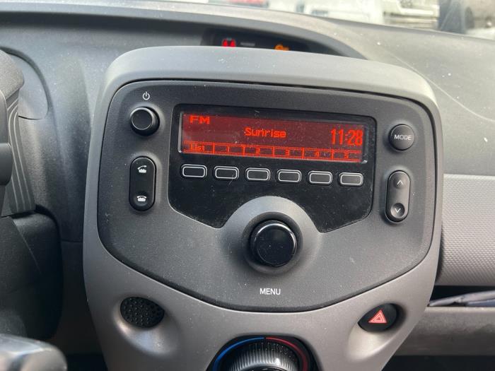 Peugeot 108 1.0 12V VVT-i Sloopvoertuig (2020, Zwart)