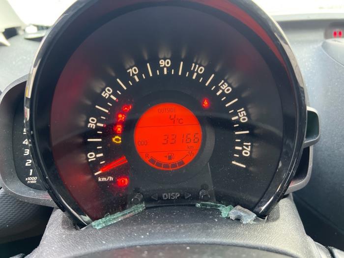 Peugeot 108 1.0 12V VVT-i Sloopvoertuig (2020, Zwart)