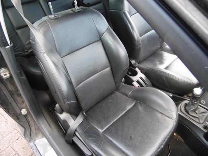 Peugeot 207/207+ 1.6 16V GT THP Sloopvoertuig (2006, Zwart)