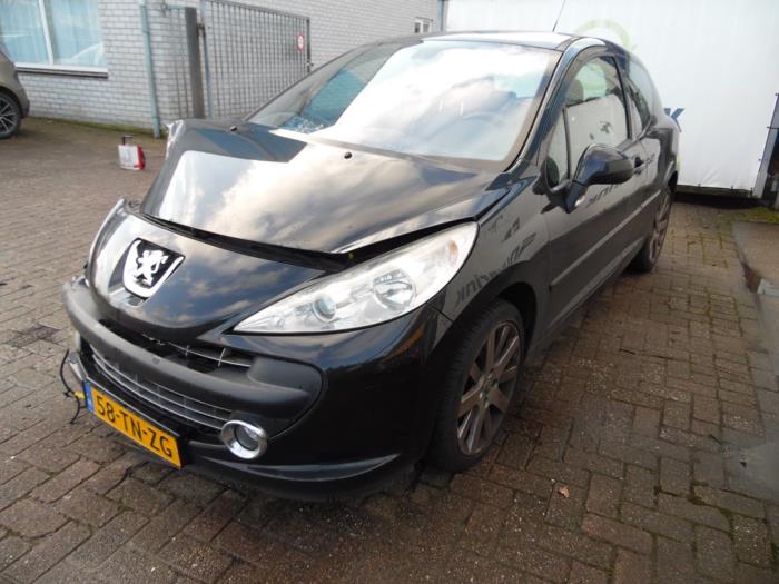 Peugeot 207/207+ 1.6 16V GT THP Sloopvoertuig (2006, Zwart)