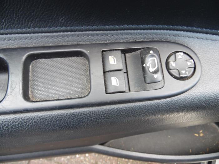 Peugeot 207/207+ 1.6 16V GT THP Sloopvoertuig (2006, Zwart)