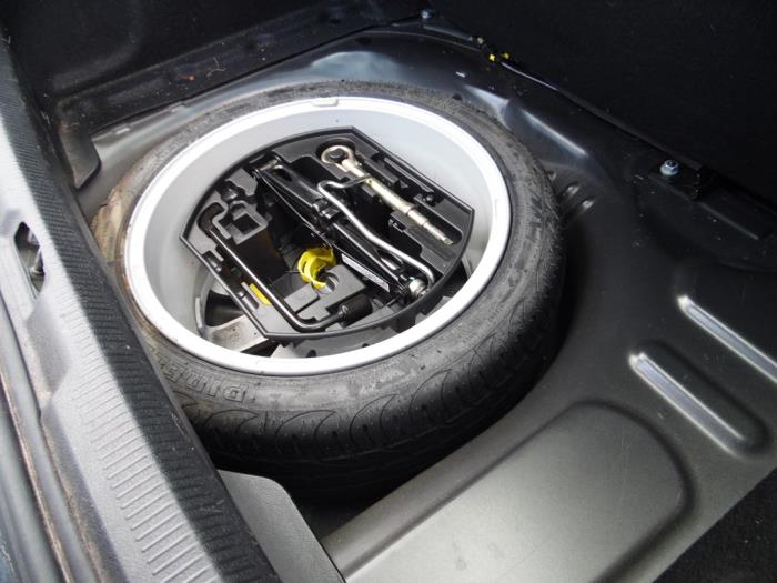 Peugeot 207/207+ 1.6 16V GT THP Sloopvoertuig (2006, Zwart)