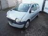Renault Twingo 1.2 16V Sloopvoertuig (2004, Grijs)