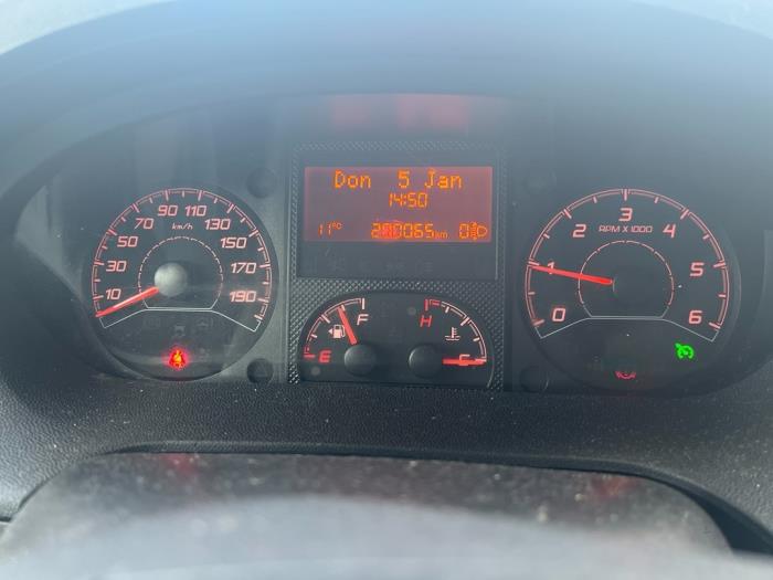 Peugeot Boxer 2.2 HDi 130 Euro 5 Sloopvoertuig (2016, Wit)