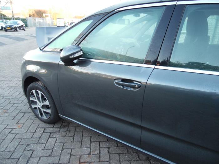 Citroen C4 Picasso 1.2 12V PureTech 130 Sloopvoertuig (2016, Grijs)