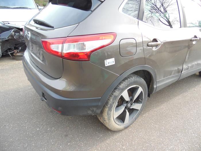 Nissan Qashqai 1.2 DIG-T 16V Sloopvoertuig (2014, Bruin)