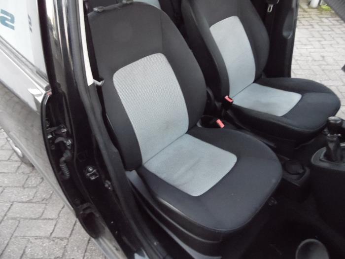 Hyundai i10 1.2i 16V Sloopvoertuig (2009, Zwart)