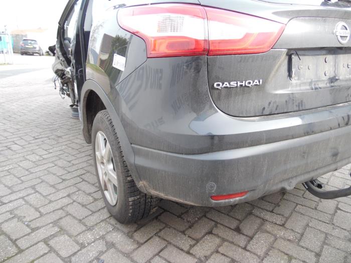 Nissan Qashqai 1.2 DIG-T 16V Sloopvoertuig (2017, Zwart)