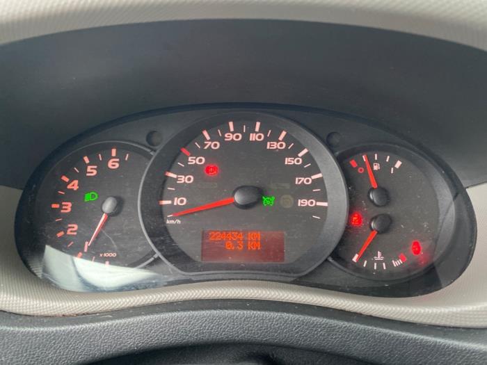 Renault Master III 2.3 dCi 16V Occasion (2014, Wit)