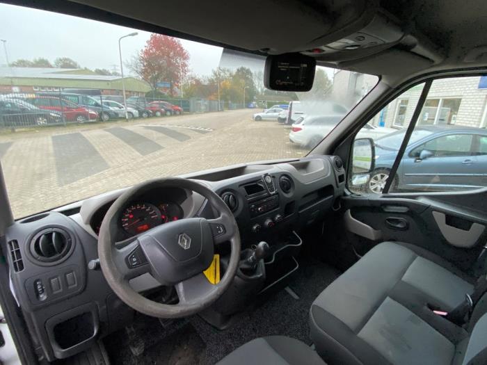 Renault Master III 2.3 dCi 16V Occasion (2014, Wit)