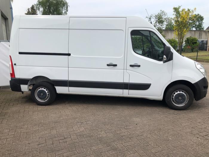 Renault Master III 2.3 dCi 16V Occasion (2014, Wit)