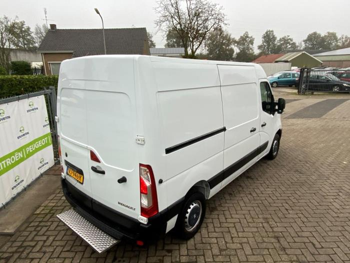 Renault Master III 2.3 dCi 16V Occasion (2014, Wit)