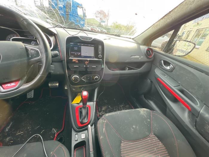 Renault Clio IV 1.6 Turbo 16V RS 200 EDC Sloopvoertuig (2015, Rood)