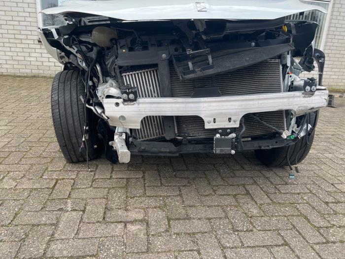 DS Automobiles DS 3/Crossback 1.2 12V PureTech 130 Sloopvoertuig (2020, Wit, Zwart)