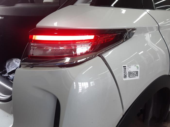 DS Automobiles DS 3/Crossback 1.2 12V PureTech 130 Sloopvoertuig (2020, Wit, Zwart)