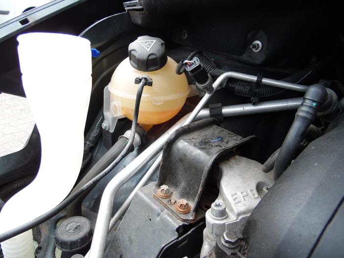 Peugeot 3008 I 1.6 VTI 16V Schadevoertuig (2010, Grijs)