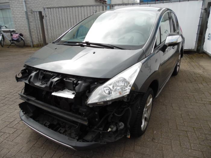 Peugeot 3008 I 1.6 VTI 16V Schadevoertuig (2010, Grijs)