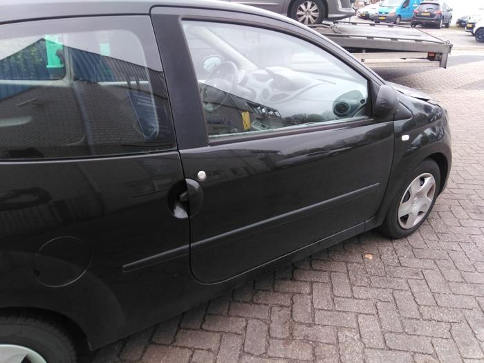 Renault Twingo II 1.2 16V Sloopvoertuig (2008, Zwart)